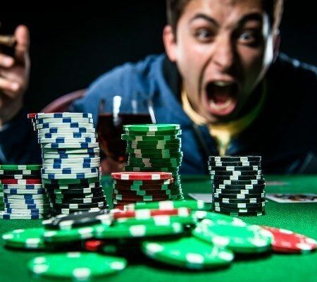 How to Manage Your Emotions While Gambling