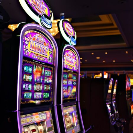 7 Common Online Gambling Myths Debunked