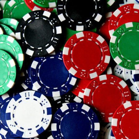 The Future of Online Poker: Challenges and Opportunities