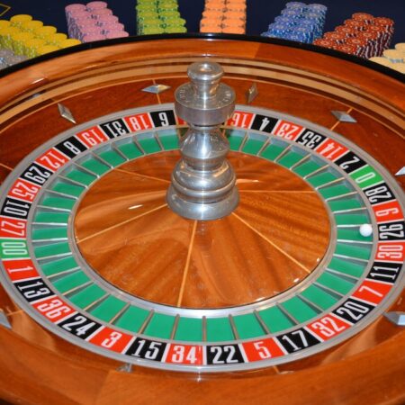 Roulette Rules and Strategy: How to Beat the Odds