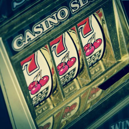 From Fruit Machines to Video Slots: The Evolution of Slot Gaming