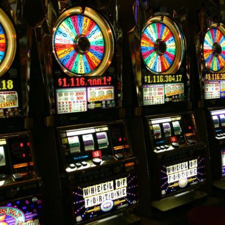 Unlock the Jackpot: Insider Tips to Master Slot Machines Like a Pro