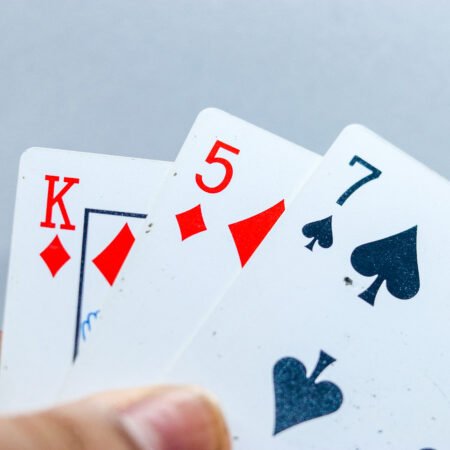 Blackjack Tactics: Maximizing Your Odds of Success