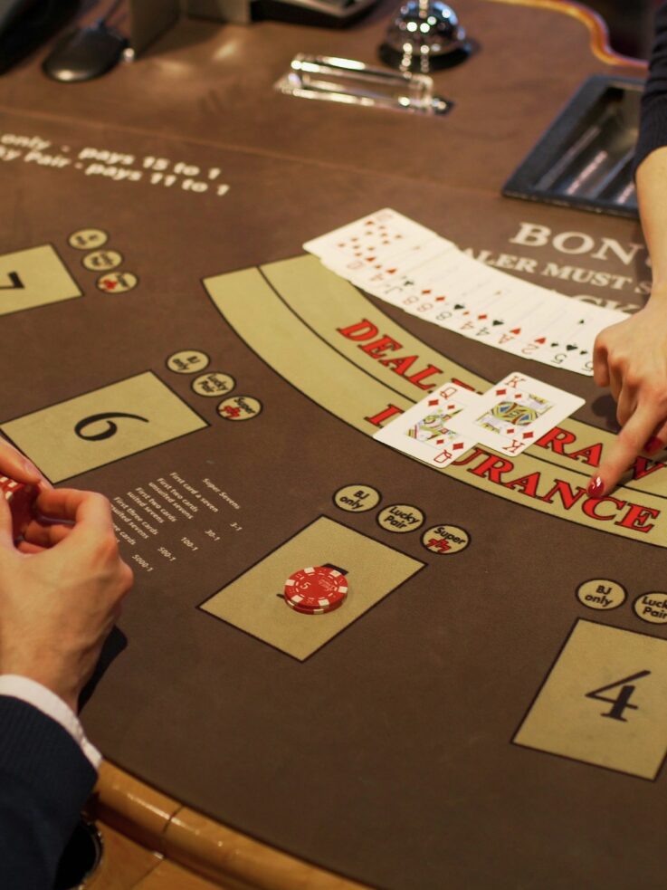Top 7 blackjack strategies that can boost your winning odds